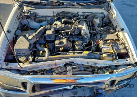 2002 Toyota Tacoma Xtracab from USA, damaged, VIN 5TEWM72N02Z896058